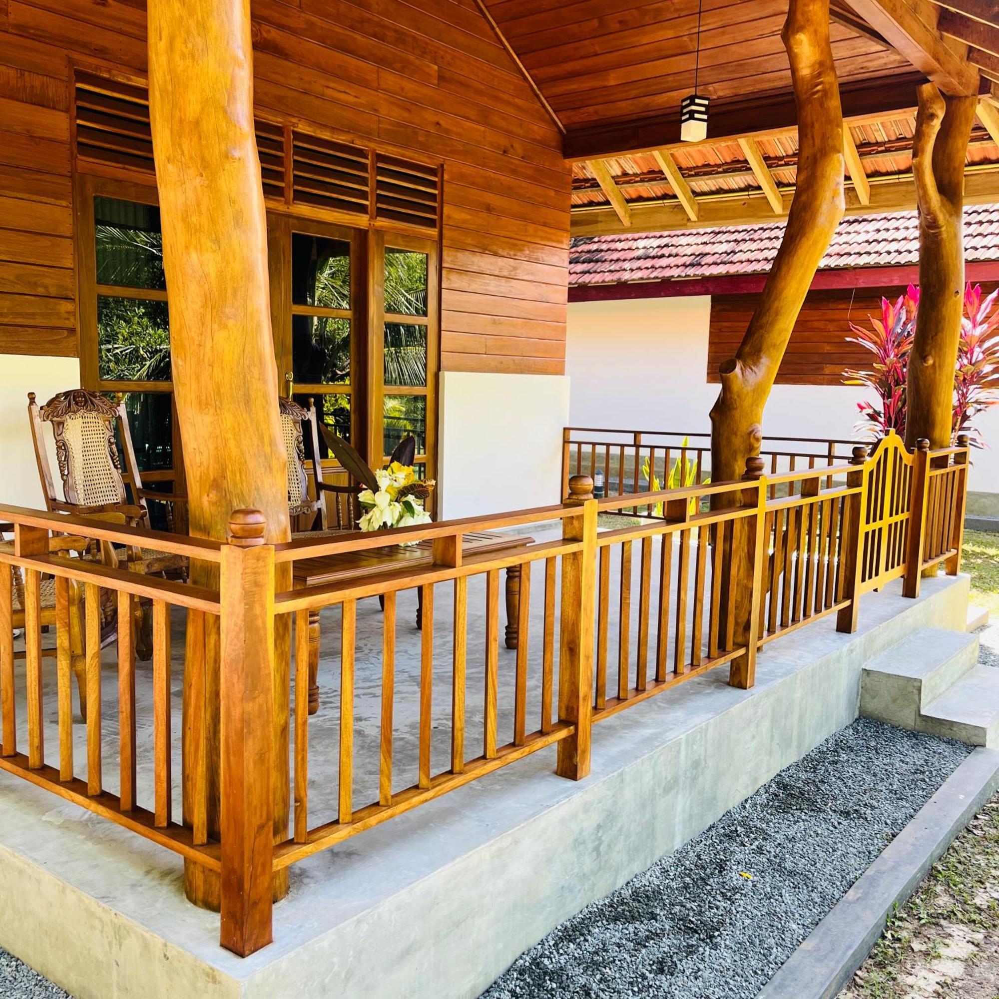 Hanguk Lanka Lagoon Villa Tangalle Exterior photo