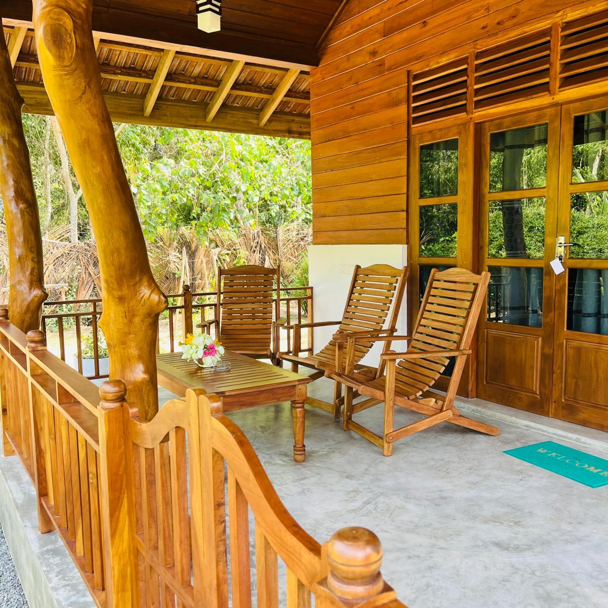 Hanguk Lanka Lagoon Villa Tangalle Exterior photo