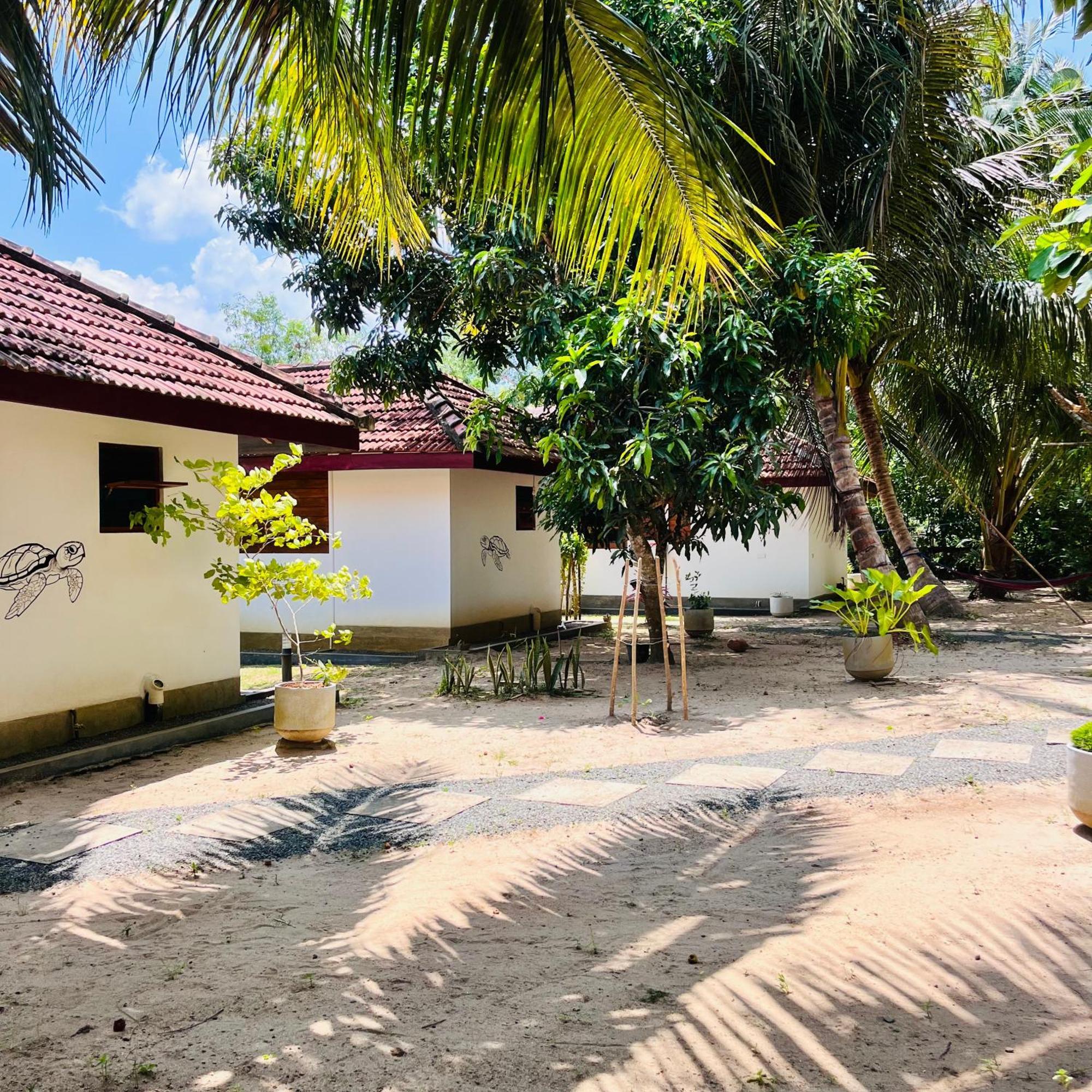Hanguk Lanka Lagoon Villa Tangalle Exterior photo