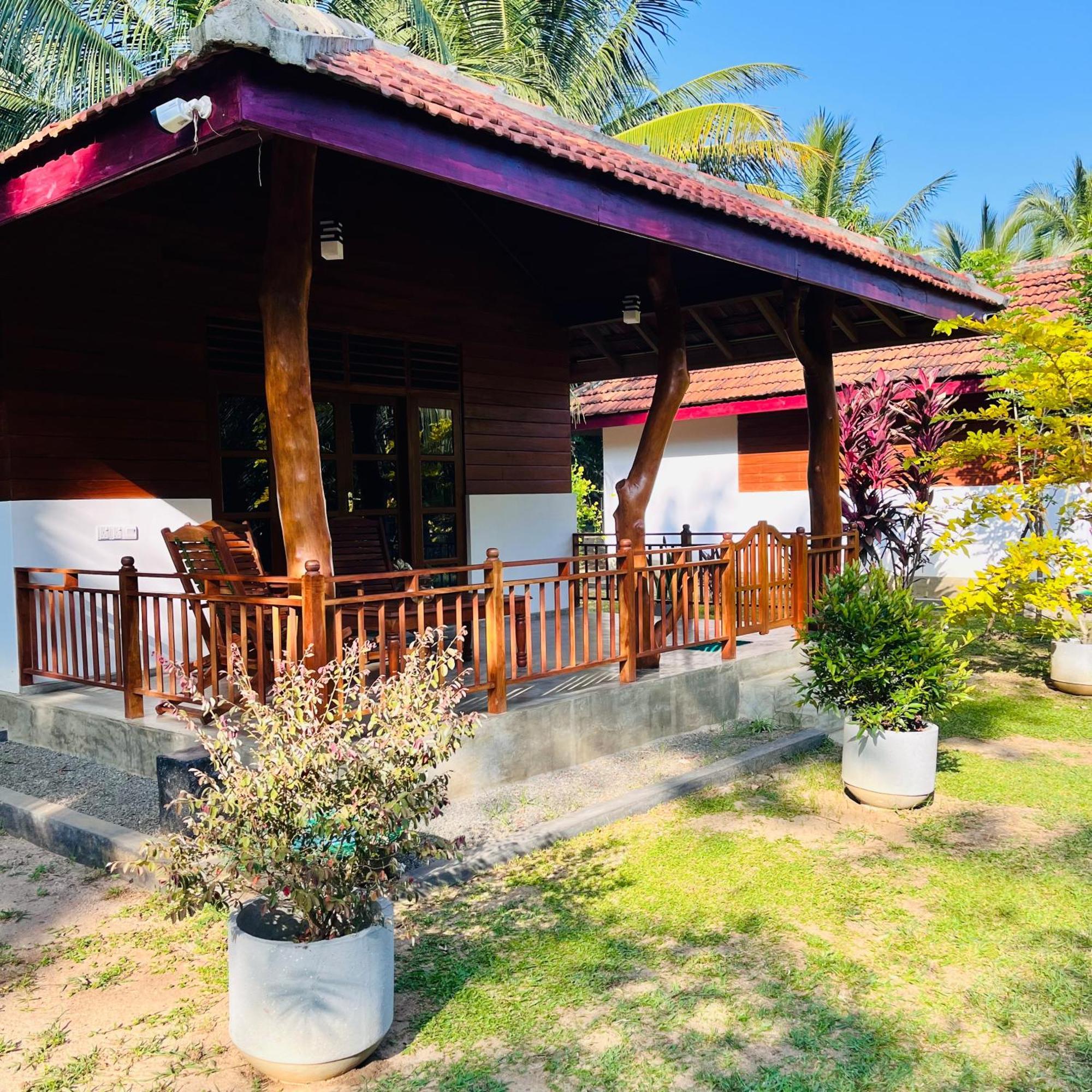 Hanguk Lanka Lagoon Villa Tangalle Exterior photo