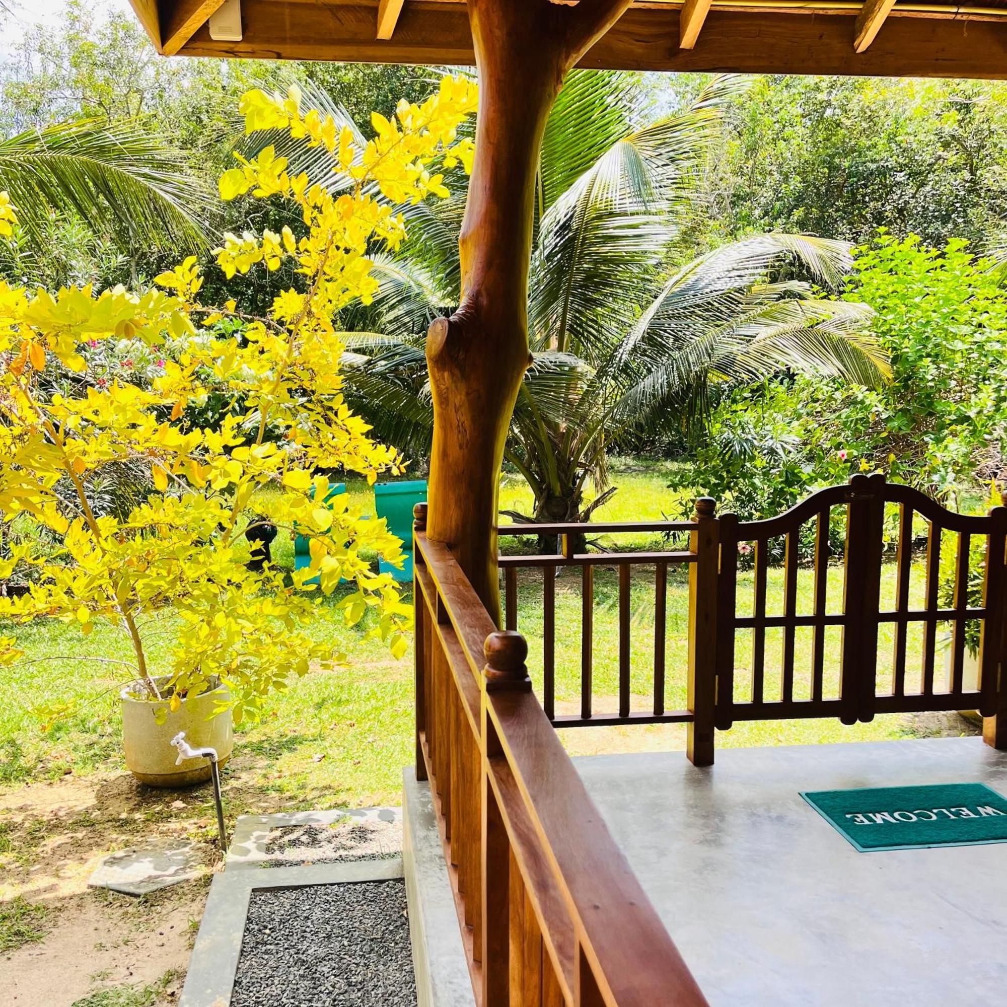 Hanguk Lanka Lagoon Villa Tangalle Exterior photo